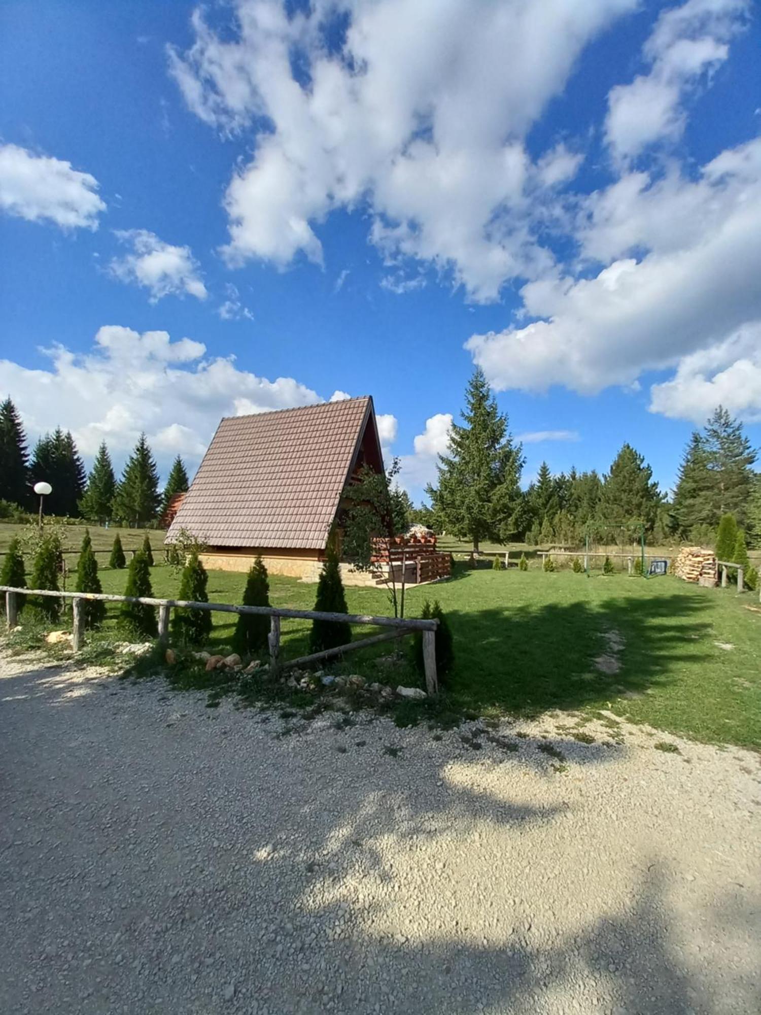 Mountain House Tadic 1 Villa บายินา บาชตา ภายนอก รูปภาพ